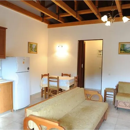 Stathis A Appartement Áyios Nikítas