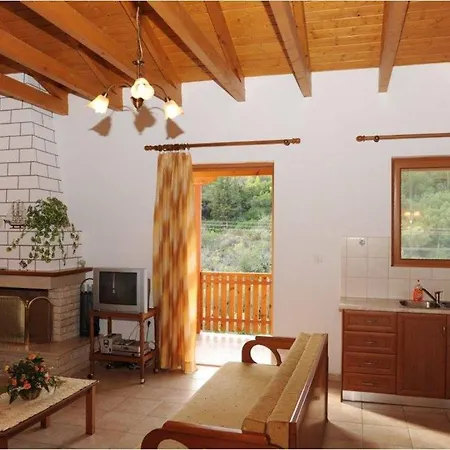 Stathis A Appartement